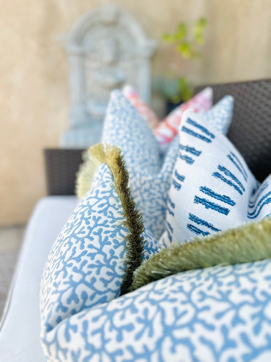 Blue coral Olia pillow